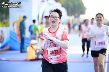 BINH DUONG NEW CITY HALF MARATHON 2024 - Ảnh #1767304