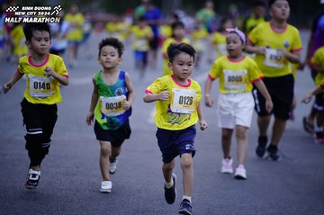 BINH DUONG NEW CITY HALF MARATHON 2024 - Ảnh #1724705