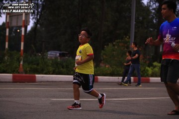 BINH DUONG NEW CITY HALF MARATHON 2024 - Ảnh #1728374