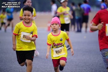 BINH DUONG NEW CITY HALF MARATHON 2024 - Ảnh #1725328