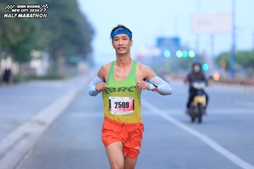 BINH DUONG NEW CITY HALF MARATHON 2024 - Ảnh #1765477