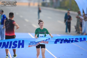 BINH DUONG NEW CITY HALF MARATHON 2024 - Ảnh #1739827