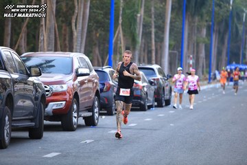 BINH DUONG NEW CITY HALF MARATHON 2024 - Ảnh #1755495