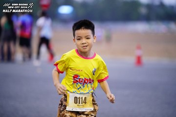BINH DUONG NEW CITY HALF MARATHON 2024 - Ảnh #1725393