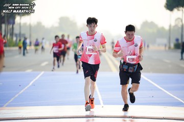 BINH DUONG NEW CITY HALF MARATHON 2024 - Ảnh #1761455