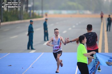 BINH DUONG NEW CITY HALF MARATHON 2024 - Ảnh #1738504