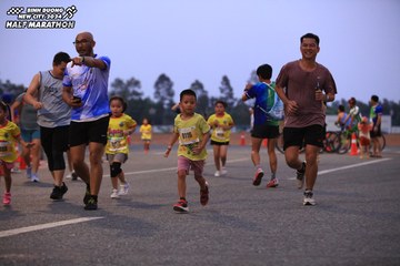 BINH DUONG NEW CITY HALF MARATHON 2024 - Ảnh #1728330