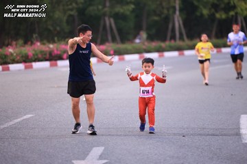 BINH DUONG NEW CITY HALF MARATHON 2024 - Ảnh #1727134