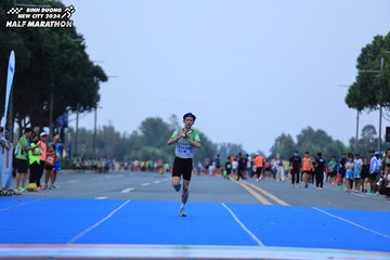 BINH DUONG NEW CITY HALF MARATHON 2024 - Ảnh #1737163