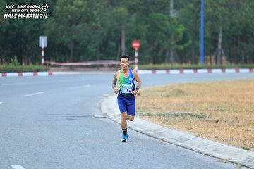 BINH DUONG NEW CITY HALF MARATHON 2024 - Ảnh #1735389