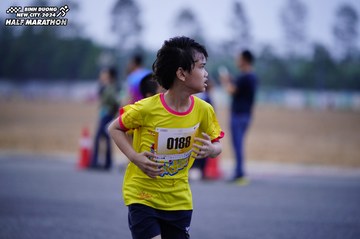BINH DUONG NEW CITY HALF MARATHON 2024 - Ảnh #1725095