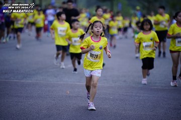 BINH DUONG NEW CITY HALF MARATHON 2024 - Ảnh #1724678