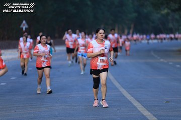 BINH DUONG NEW CITY HALF MARATHON 2024 - Ảnh #1772556