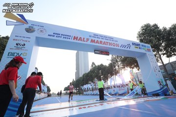 BINH DUONG NEW CITY HALF MARATHON 2024 - Ảnh #1738041