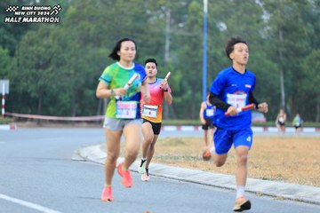 BINH DUONG NEW CITY HALF MARATHON 2024 - Ảnh #1735485