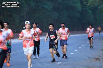 BINH DUONG NEW CITY HALF MARATHON 2024 - Ảnh #1750117
