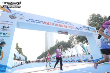 BINH DUONG NEW CITY HALF MARATHON 2024 - Ảnh #1822166