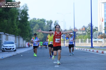 BINH DUONG NEW CITY HALF MARATHON 2024 - Ảnh #1766707