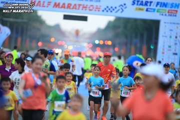 BINH DUONG NEW CITY HALF MARATHON 2024 - Ảnh #1728854