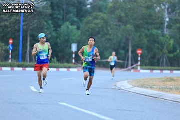 BINH DUONG NEW CITY HALF MARATHON 2024 - Ảnh #1736014