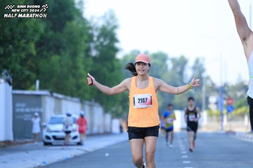 BINH DUONG NEW CITY HALF MARATHON 2024 - Ảnh #1766354
