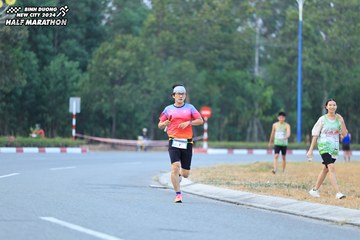 BINH DUONG NEW CITY HALF MARATHON 2024 - Ảnh #1735764