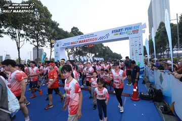 BINH DUONG NEW CITY HALF MARATHON 2024 - Ảnh #1738209