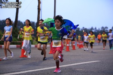 BINH DUONG NEW CITY HALF MARATHON 2024 - Ảnh #1728141