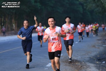 BINH DUONG NEW CITY HALF MARATHON 2024 - Ảnh #1750186