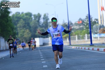 BINH DUONG NEW CITY HALF MARATHON 2024 - Ảnh #1768439