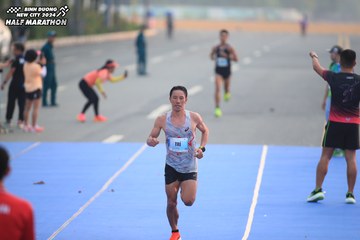BINH DUONG NEW CITY HALF MARATHON 2024 - Ảnh #1738903