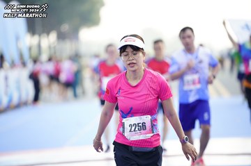BINH DUONG NEW CITY HALF MARATHON 2024 - Ảnh #1759561