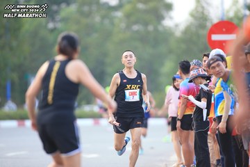 BINH DUONG NEW CITY HALF MARATHON 2024 - Ảnh #1736915