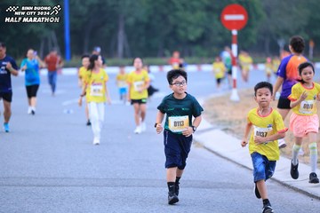 BINH DUONG NEW CITY HALF MARATHON 2024 - Ảnh #1726465