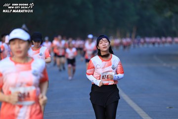 BINH DUONG NEW CITY HALF MARATHON 2024 - Ảnh #1772015