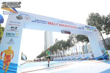 BINH DUONG NEW CITY HALF MARATHON 2024 - Ảnh #1818867