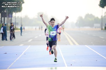 BINH DUONG NEW CITY HALF MARATHON 2024 - Ảnh #1756833