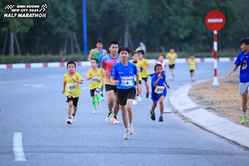 BINH DUONG NEW CITY HALF MARATHON 2024 - Ảnh #1726210