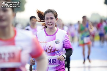 BINH DUONG NEW CITY HALF MARATHON 2024 - Ảnh #1760055