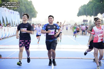 BINH DUONG NEW CITY HALF MARATHON 2024 - Ảnh #1764977
