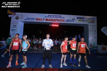 BINH DUONG NEW CITY HALF MARATHON 2024 - Ảnh #1737704
