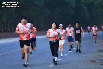 BINH DUONG NEW CITY HALF MARATHON 2024 - Ảnh #1750102