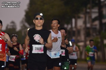 BINH DUONG NEW CITY HALF MARATHON 2024 - Ảnh #1740934