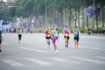 BINH DUONG NEW CITY HALF MARATHON 2024 - Ảnh #1729821