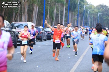 BINH DUONG NEW CITY HALF MARATHON 2024 - Ảnh #1750281