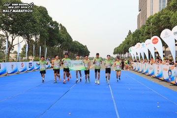 BINH DUONG NEW CITY HALF MARATHON 2024 - Ảnh #1736118