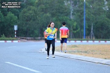 BINH DUONG NEW CITY HALF MARATHON 2024 - Ảnh #1736059