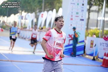BINH DUONG NEW CITY HALF MARATHON 2024 - Ảnh #1762197