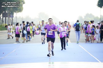 BINH DUONG NEW CITY HALF MARATHON 2024 - Ảnh #1760594