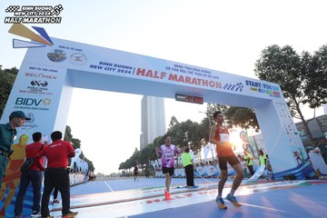 BINH DUONG NEW CITY HALF MARATHON 2024 - Ảnh #1738080
